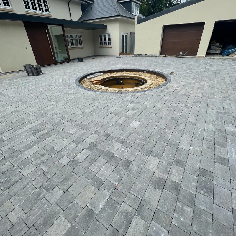 Outdoor Pool Build (3)